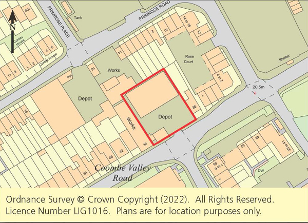 Lot: 40 - SITE WITH OUTLINE PLANNING FOR 10 FLATS - 
